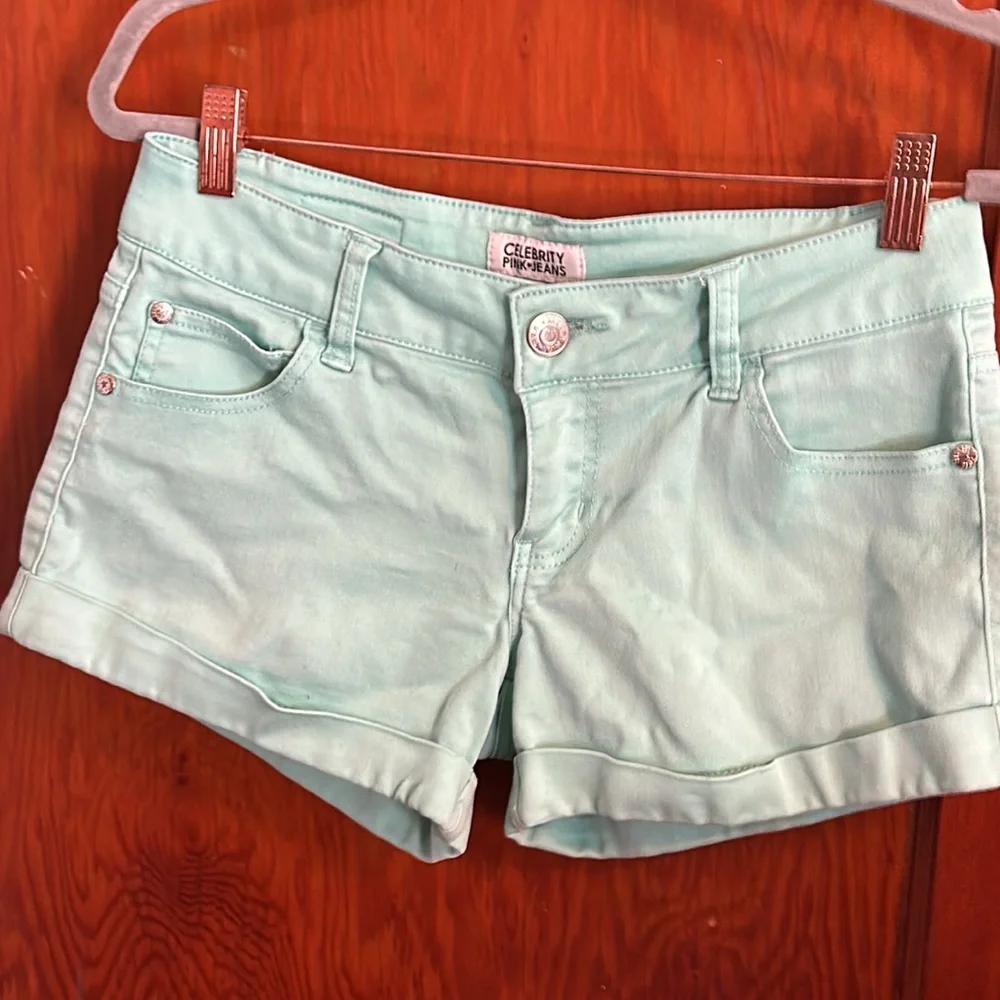 CELEBRITY PINK•JEANS Junior Size 7 Super Short Shorts in Spring Green
